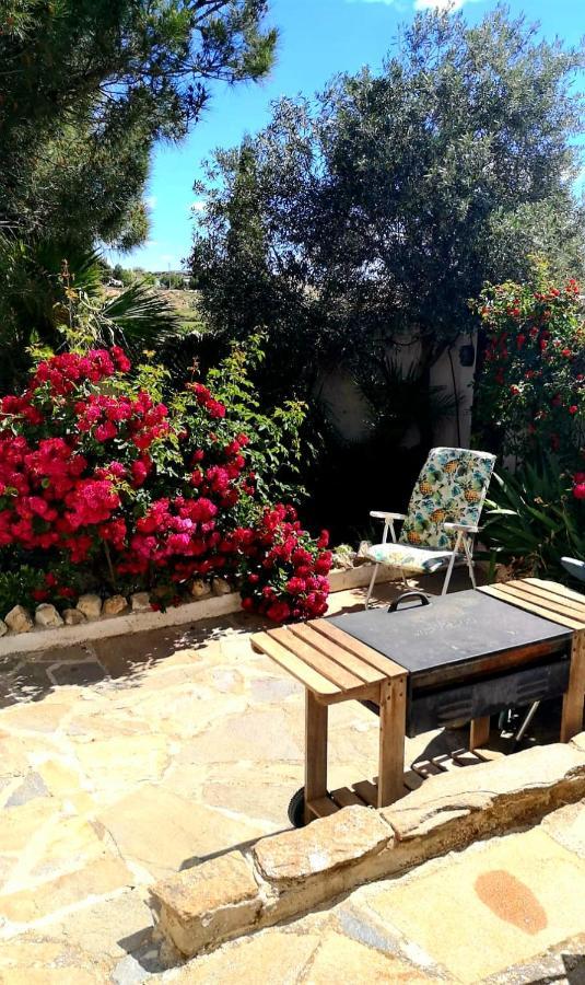 Cortijo Paraiso Charcon Higuera Exterior foto